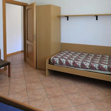 North Wind & Apartment