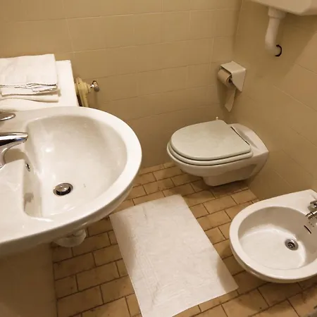 North Wind & Daire *