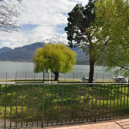 North Wind & Daire *